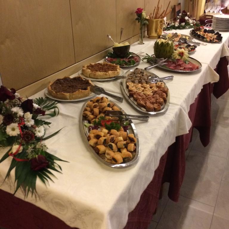 Hotel Della Posta Biasca Dış mekan fotoğraf
