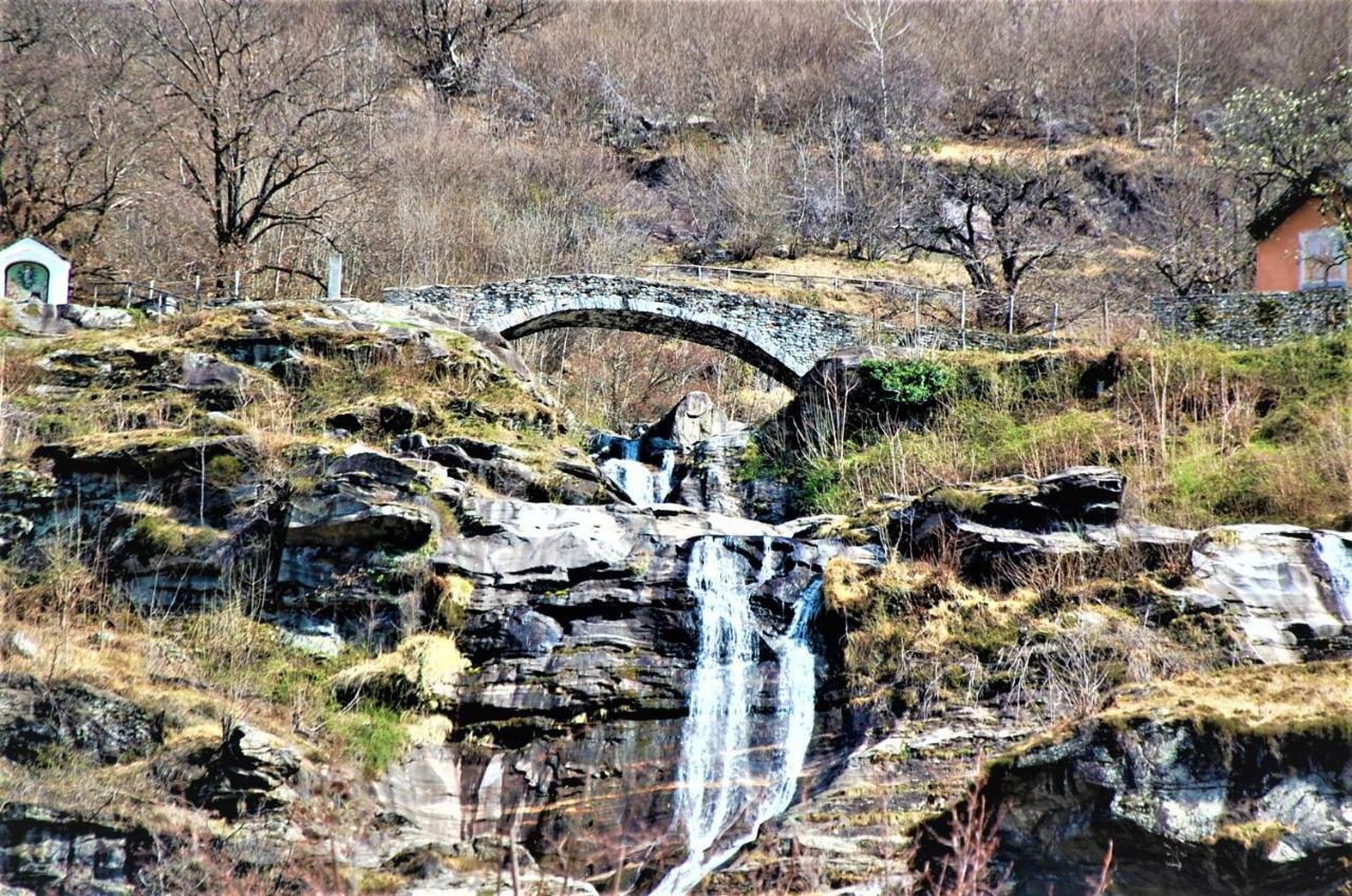 Hotel Della Posta Biasca Dış mekan fotoğraf